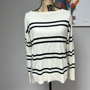 Banana Republic sweater. Size small. NWOT